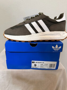 Adidas Retropy E5  Men's size 9
